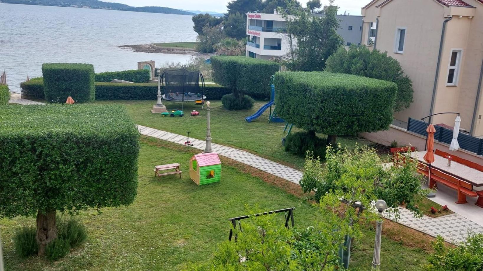 Apartments Becky On A Sandy Beach Without Crowd Sukošan Екстериор снимка