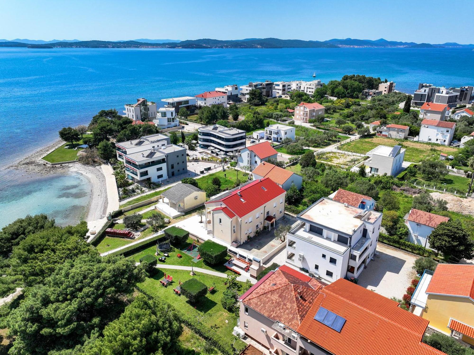 Apartments Becky On A Sandy Beach Without Crowd Sukošan Екстериор снимка